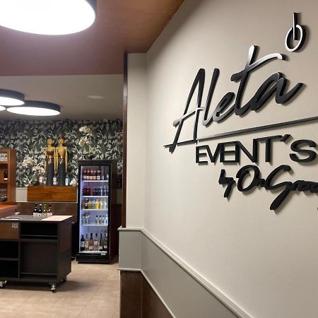On Aleta Room Designed For Adults Almuñécar Zewnętrze zdjęcie