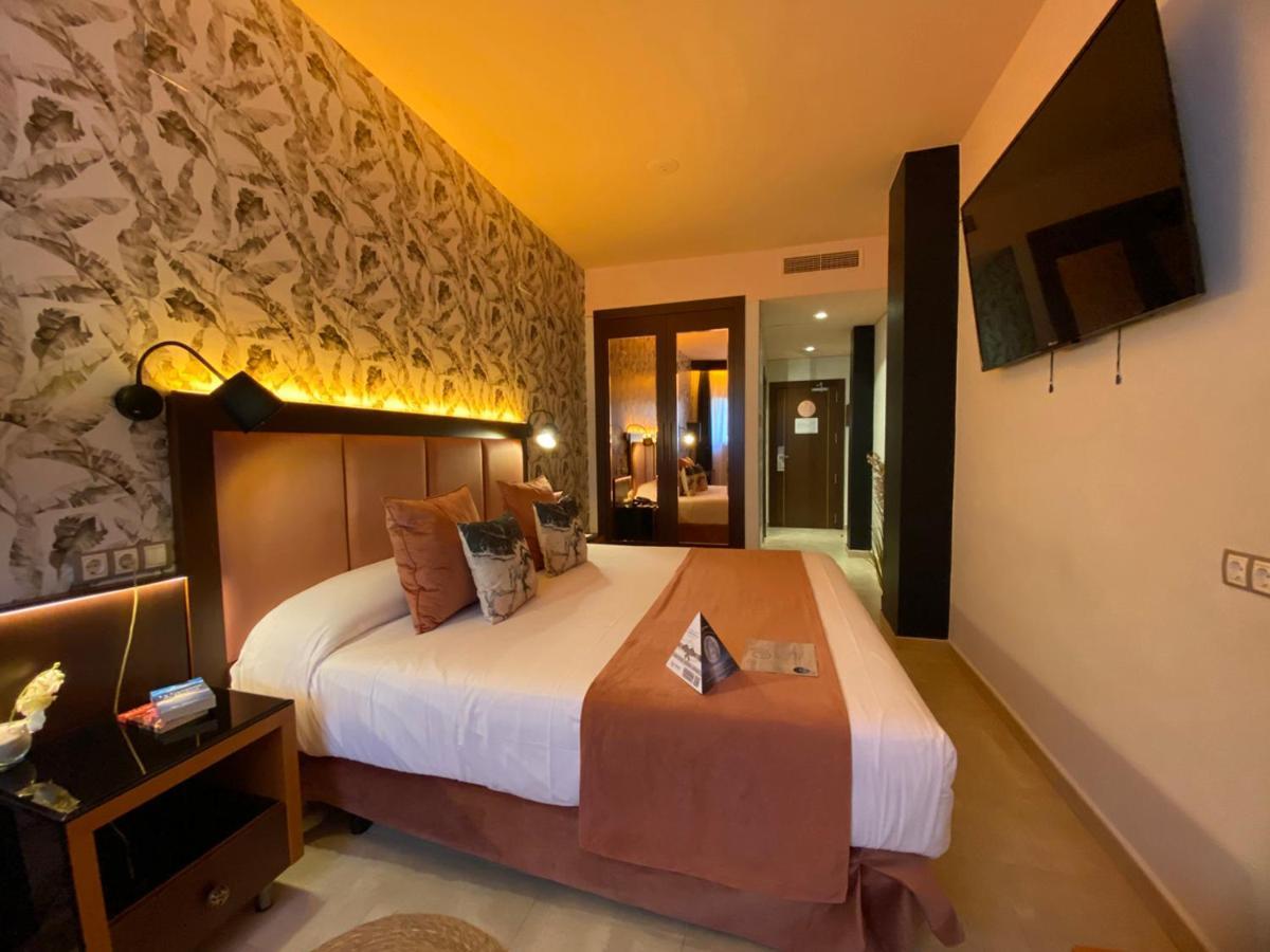 On Aleta Room Designed For Adults Almuñécar Zewnętrze zdjęcie